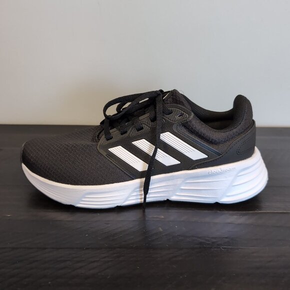 *Amputee* Single Shoe ADIDAS Galaxy 6 Womens Size 9 Black White LEFT Foot Only - Picture 4 of 11